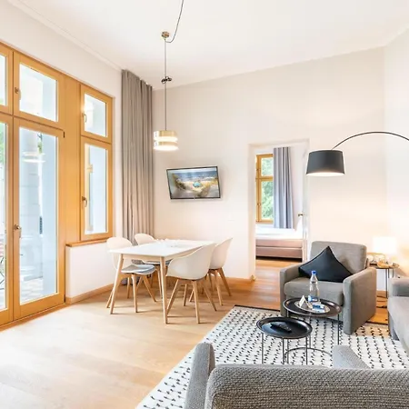 Designerwohnung In Alter Fuer Familien, Mit Terrasse Und 2 Schlafzimmern Heringsdorf (Usedom)