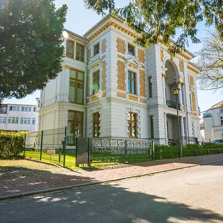 Hébergement de vacances Designerwohnung In Alter Fuer Familien, Mit Terrasse Und 2 Schlafzimmern Heringsdorf (Usedom)
